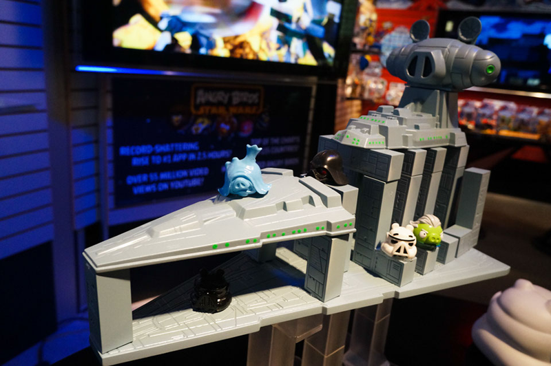 Illustration for article titled Avengers, Angry Birds and Star Trek Enterprises: Toy Fair 2013, Day 3